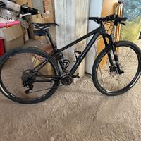 Bicicletta mtb front trek