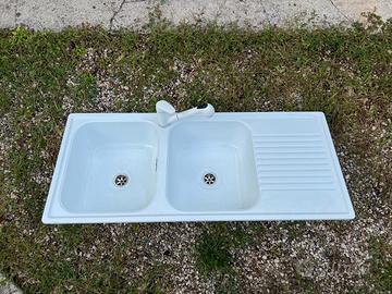 Lavello in ceramica bianca Plados