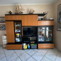 Mobile soggiorno componibile.