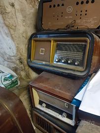 BLOCCO DI 50 RADIO D EPOCA A VALVOLE 