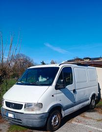 Opel movano