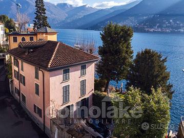 Villa di 350 m² con più di 5 locali a Moltrasio
