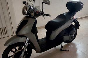 piaggio carnaby 300 i.e. sport 