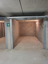 Box arenzano via caproni 13