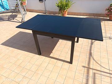tavolo nero ikea