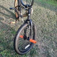 Bicicletta BMX