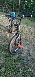 Bicicletta BMX