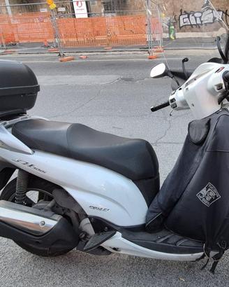 Scooter Honda SH 300