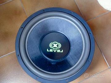 subwoofer e amplificatore 