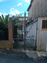 casa indipendente con giardino  