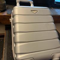 Trolley 40x30x20 misure  rayanair