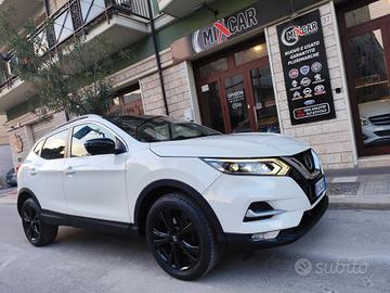 Nissan Qashqai 1.5 dCi 115CV TEKNA TETTO NAVI