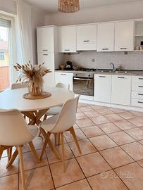 Appartamento 3 km dal mare fiumicino