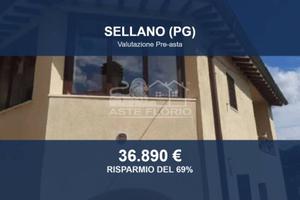 Immobile in asta di 151 m² con box auto a Sellano
