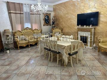 Appartamento con terrazzo a Fiumefreddo di Sicilia