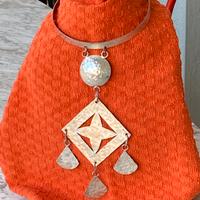 Collana in metallo argentato vintage anni 70