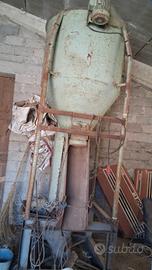 miscelatore di farine ad uso zootecnico