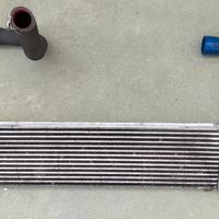 Intercooler maggiorato in alluminio