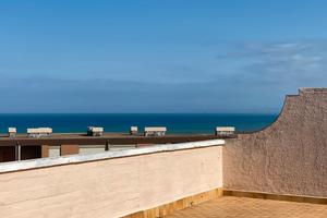 Attico con terrazza di oltre 100 mq vista mare