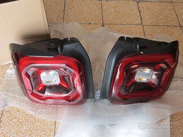 FANALI STOP A LED POSTERIORE SX X JEEP RENEGADE 23