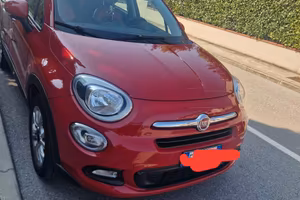 Fiat 500X colore rosso