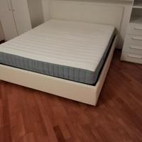 Letto matrimoniale con contenitore e materasso