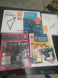 libri scolastici per superiori 
