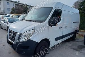 NISSAN NV400 doppia porta scorrevole