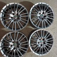 Cerchi il lega sa 17 . Alfa romeo 159