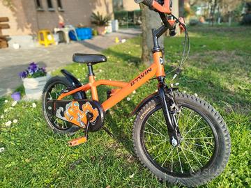 Bici Bimbo B'Twin Robot 500 (16") – Come Nuova!