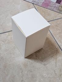 35 scatole per bomboniere cartoncino pregiato.