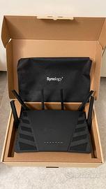 Router Firewall Synology RT6600AX Tri-band Wi-Fi 6