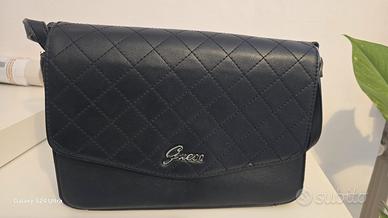 borsa GUESS NERA 