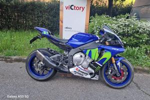 Yamaha YZF R1 REPLICA VALENTINO ROSSI