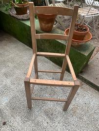 Sedia vintage da restaurare