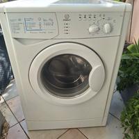 Lavatrice indesit 6 kl in perffeto condizione