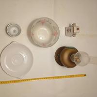 Kit Arredo Vintage: Lampada a petrolio e Ceramiche