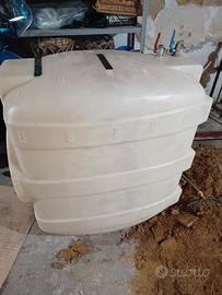 Botte in resina per vino 