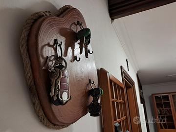 appendi chiavi in legno