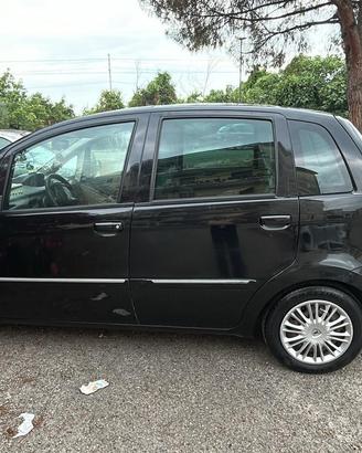 Fiat lancia musa