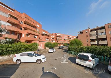 FONTE LAURENTINA TRILOCALE ARREDATO con TERRAZZO