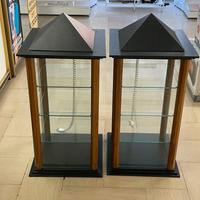 Coppia vetrine con luce in legno