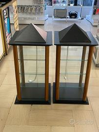 Coppia vetrine con luce in legno