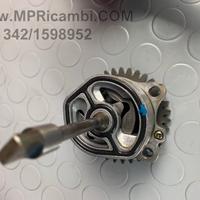 POMPA OLIO SUZUKI GSXR 600 2001 2002 GSX R 2003