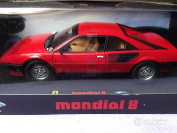Scala 1/18 FERRARI MONDIAL
