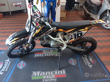 Pit bike ncx 125 4t 17 14