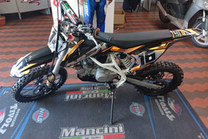 Pit bike ncx 125 4t 17 14
