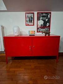 Mobile soggiorno in metallo