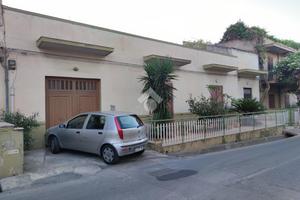 CASA INDIPENDENTE A PALERMO