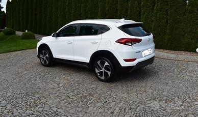 Hyundai tucson 1.7 Sound Edition 